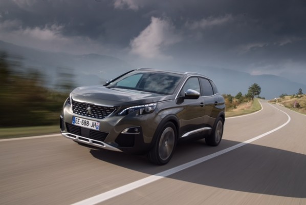 Peugeot 3008, un SUV conectado con el mundo