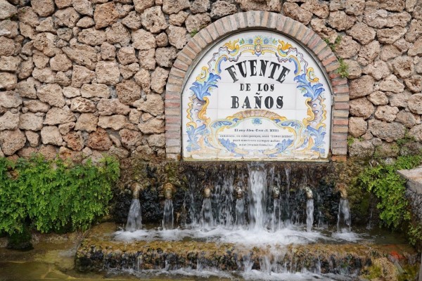 Montanejos celebra que preserva la Fuente de los Baños en el Plan Hidrológico