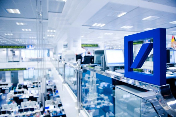 Deutsche Bank estudia sacar a la Bolsa de Luxemburgo parte de su gestión de activos

