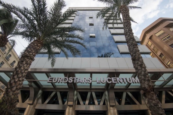 Inversión hotelera en Alicante: sobra liquidez e interés de posibles operadores; falta producto