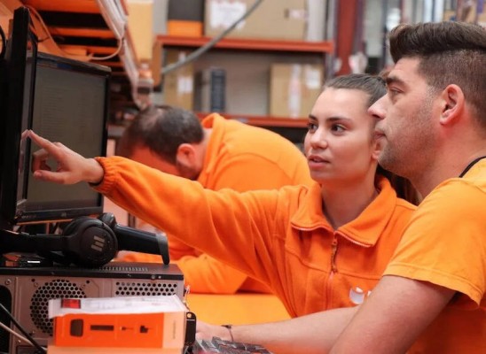 Xti, Newgarden y otras 68 empresas de la Región se suben al carro de Unilae, el 'amazon murciano' 