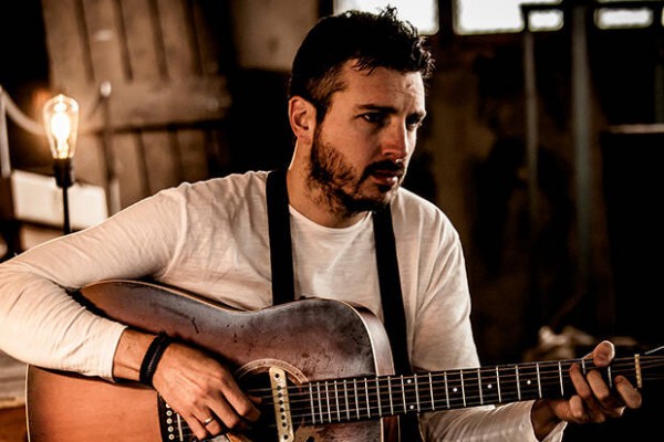 La Fundació Baleària inicia el cicle musical 'A cau d’orella' amb un concert d'Andreu Valor