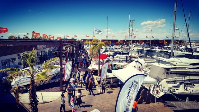 El turismo náutico 'revive' el puerto deportivo Marina de las Salinas en San Pedro