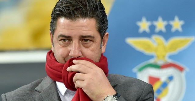 El Benfica amplía el contrato de su entrenador, Rui Vitoria, hasta 2021