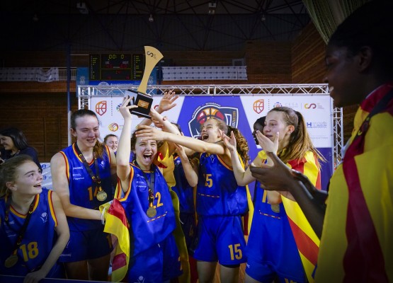 La Selección Valenciana Cadete Femenina, con 6 jugadoras de VBC, es campeona de España