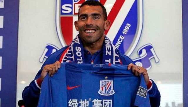 Tévez juega sus primeros minutos en China en un amistoso del Shanghái Shenhua