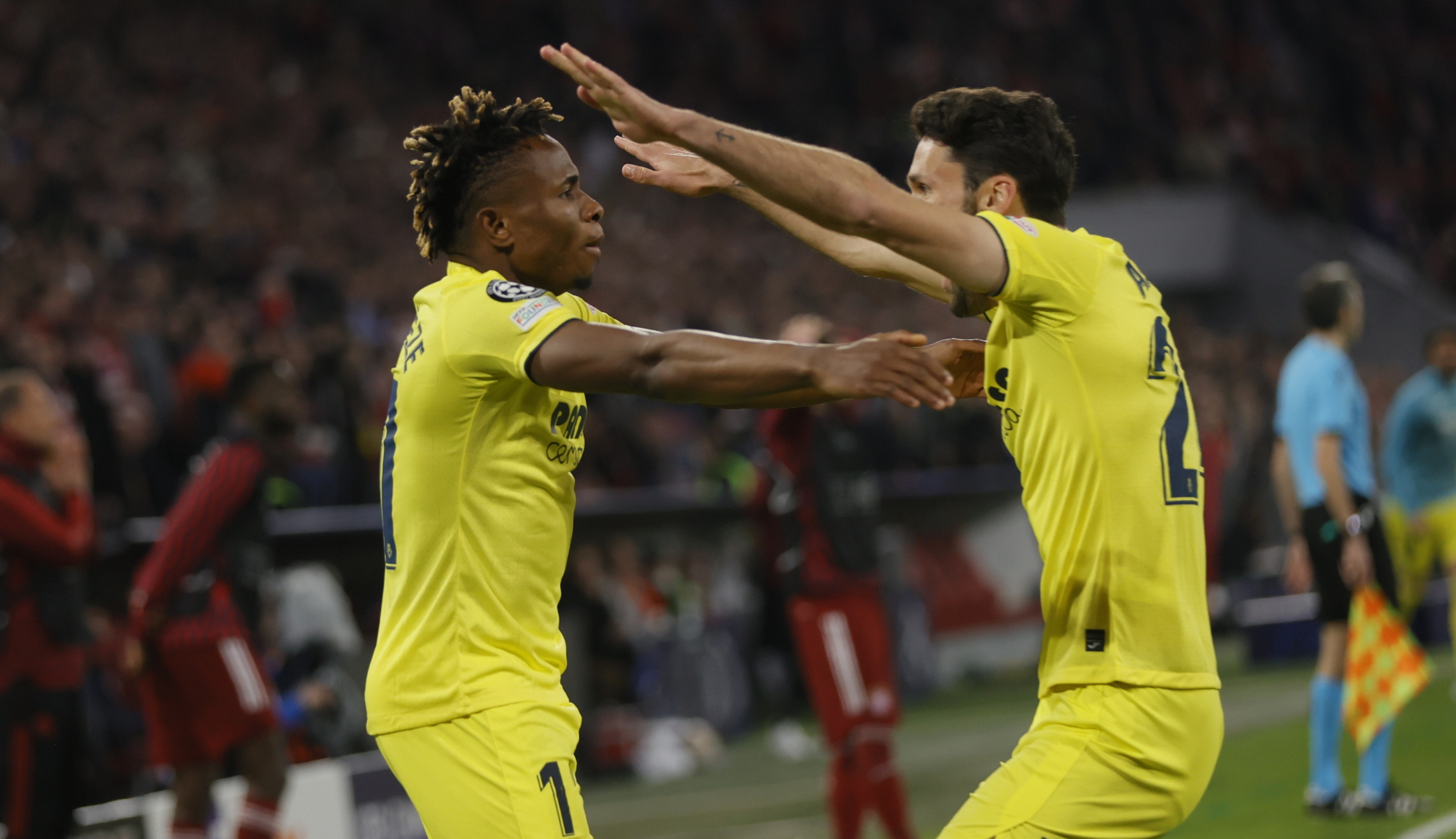 Chukwueze pone al Villarreal en semifinales de Champions tras eliminar al Bayern
