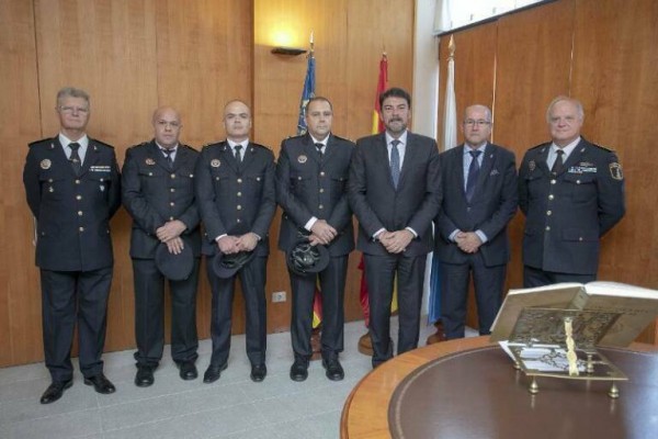 La comisión del 'caso enchufes' de Alicante arranca con bronca y exigencias de informes 