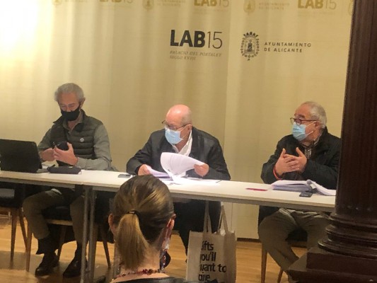 Alicante entrega 15 viviendas a personas en situación de vulnerabilidad social