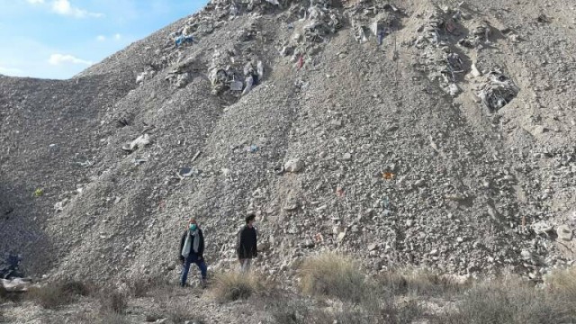 El PSOE de Alicante denuncia el uso de áridos de plantas sin licencia para obras municipales
