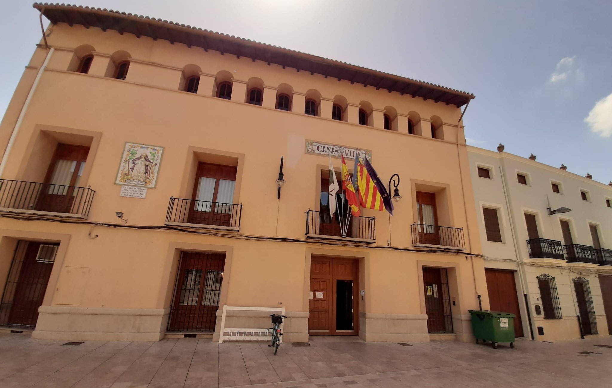 Canals pone en marcha la licitación de las obras de la futura Escuela de Adultos por 325.000 euros
