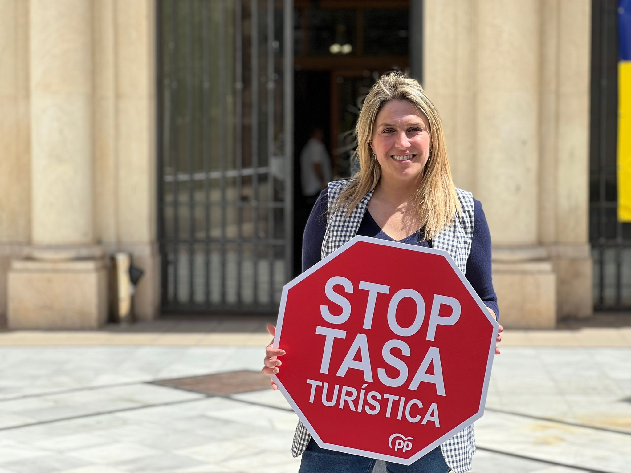 Marta Barrachina asegura que los ayuntamientos gobernados por el PP no aplicarán la tasa turística