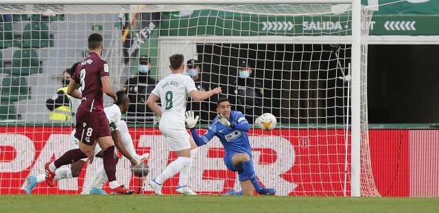 El Elche atraviesa su peor momento desde la llegada de Francisco
