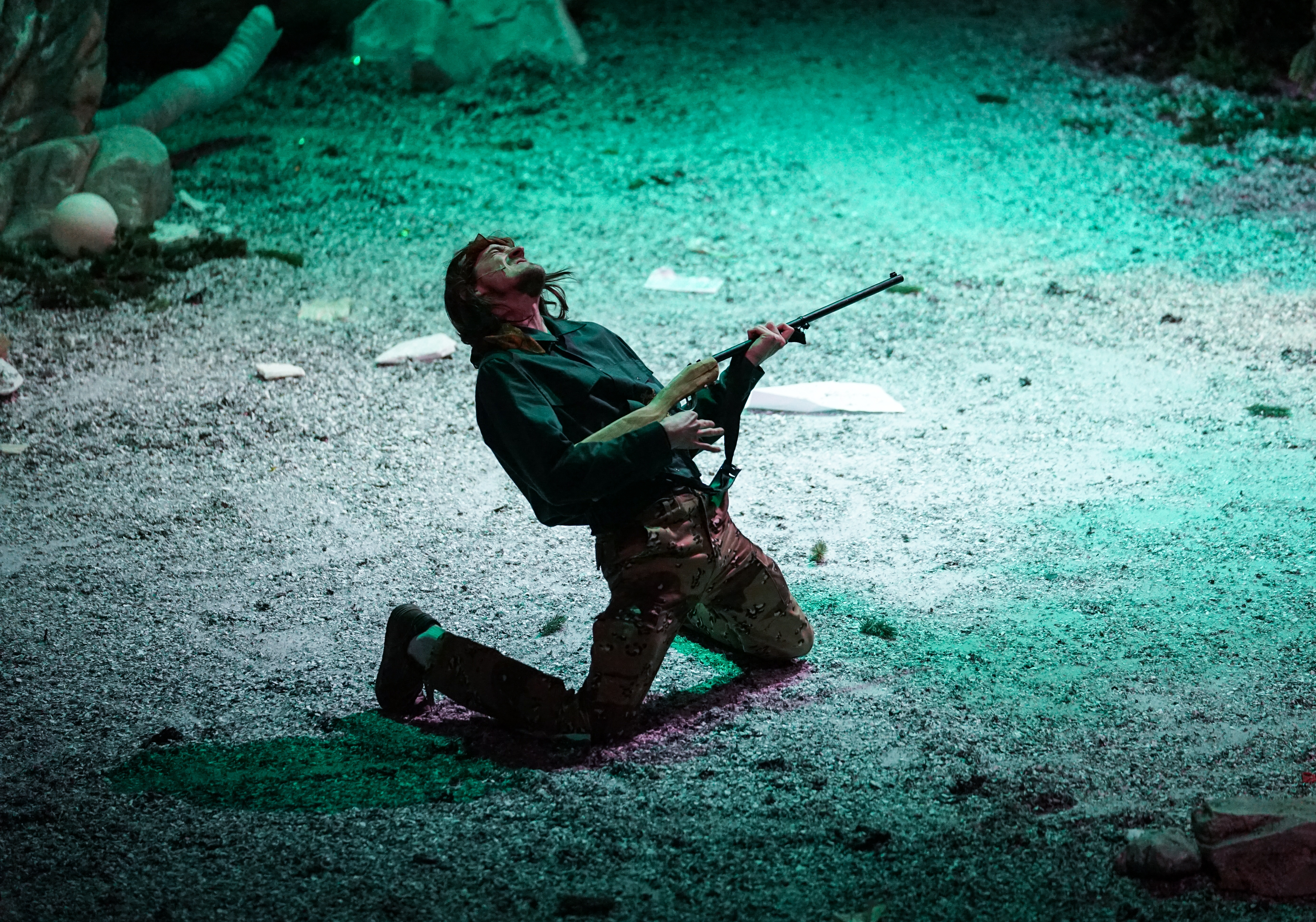 KIND © Olympe Tits/ Peeping Tom - 