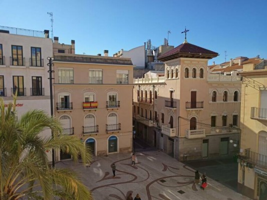 La UMH da el visto bueno para su sede en el centro de Elche: el alquiler será de 6.600 euros mensuales
