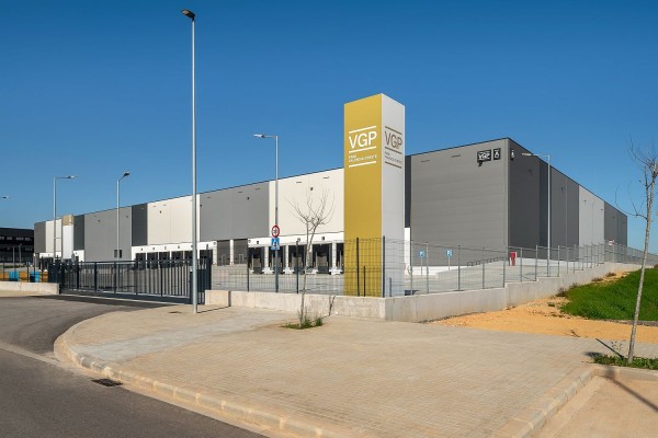 El grupo logístico VGP alquila todo su parque de Cheste tras la llegada de K-Global y Eurojuguetes