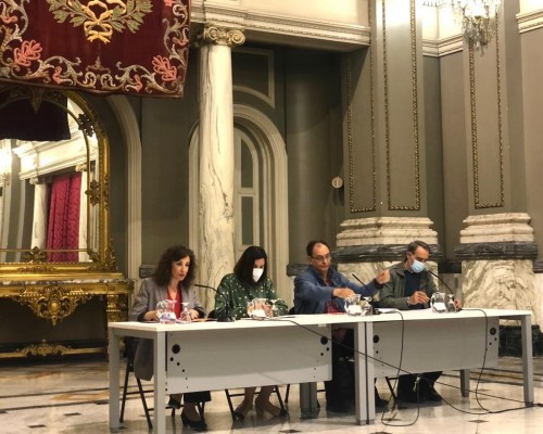 Jordi Ibáñez y Mª Ángeles Pérez resultan ganadores de los Premios de la Crítica 2022