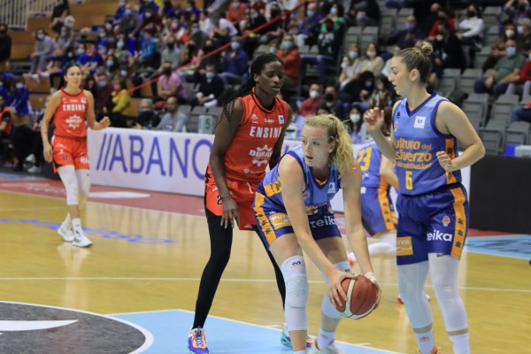 Valencia Basket trabaja una buena victoria en Lugo con Allen como líder anotadora