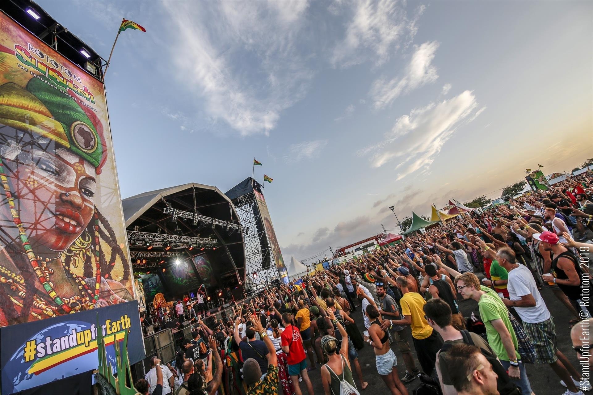 La Generalitat ampliará el servicio de taxi en Benicàssim durante el Sansan, FIB y Rototom