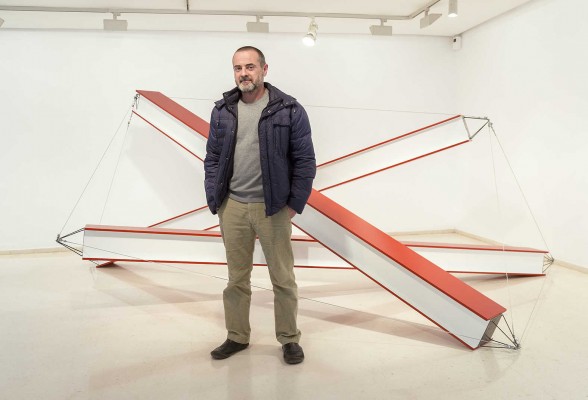 Xavier Arenós deconstruye la República de las mil caras en el IVAM
