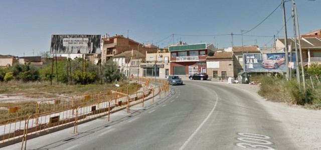 Aguas de Murcia inicia la renovación de las redes de abastecimiento en la avenida Región Murciana de Los Dolores

