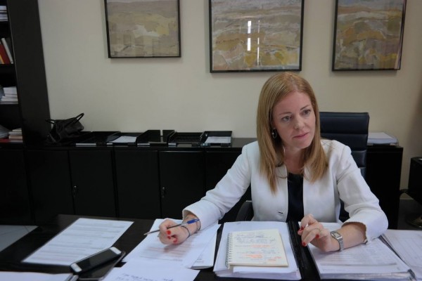 Hacienda prepara un nuevo contrato de servicios financieros de la Generalitat y su sector público
