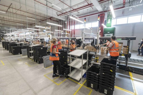 Logística, tecnología y turismo, los perfiles estrella para los 30.000 empleos que se crearán en la Región 
