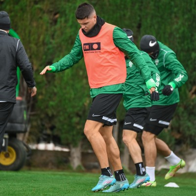 Pese a lograr 'solo' 9 puntos de los últimos 24, el Elche ha sumado más que 5 de sus 8 rivales directos