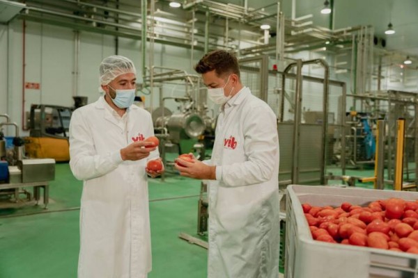 Una alianza 'made in Murcia' apunta a la cima del gazpacho envasado: acuerdo entre Juver y Cool Vega