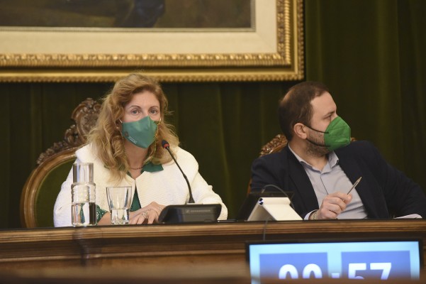 Marco admite que la dimisión del edil Donate le ha hecho un 'roto' y acusa al PP de 