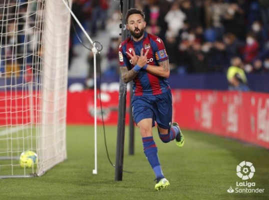 Morales es el jugador con más dobletes en la historia del Levante
