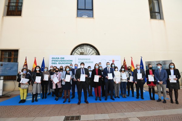 Los centros educativos tendrán una guía de salud mental para prevenir el suicidio, 
