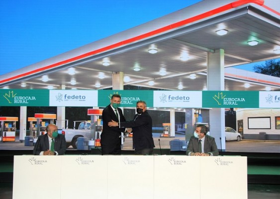 Eurocaja Rural apoya a las estaciones de servicio con un pionero convenio financiero
