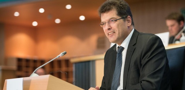 La UE se prepara para una guerra nuclear 

