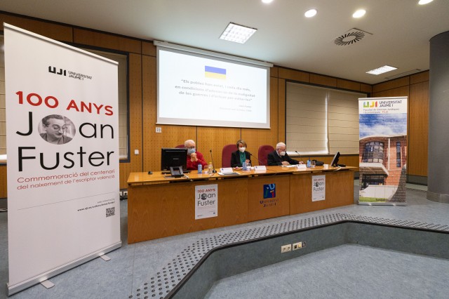 L'Any Fuster a l'UJI: d'exposicions a un club de lectura
