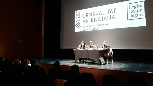 El plan para fomentar la lectura en la Comunitat: interactuar con agentes sociales y apoyar lo local