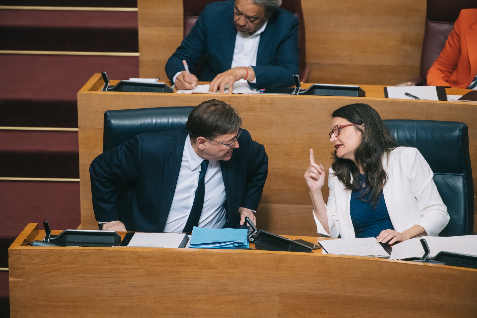 Puig y Oltra juntos en Les Corts. Foto: KIKE TABERNER - 
