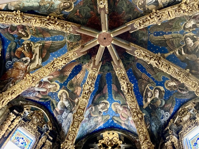 Reparar el ábside y desmontar gárgolas, próximos pasos para restaurar los ángeles de la Catedral
