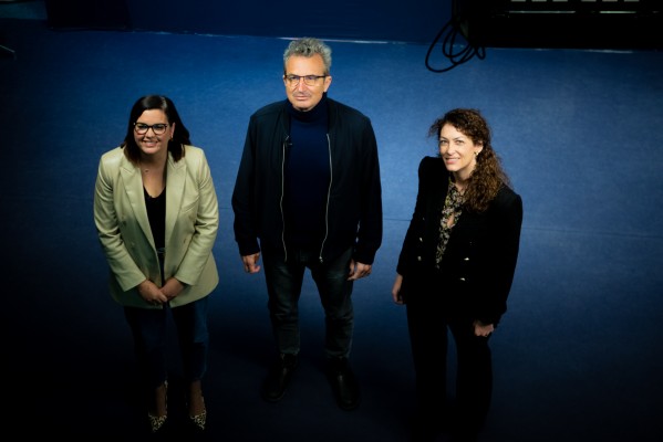 València pelea su lugar como epicentro del cine español de la mano de Netflix y la Academia