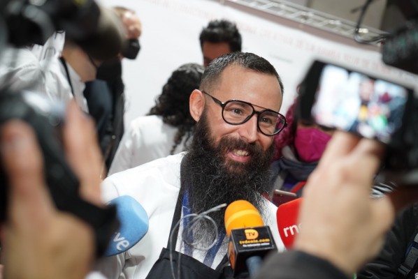 El extremeño Alberto Montes gana el X Concurso de Cocina Creativa de la Gamba Roja de Dénia


