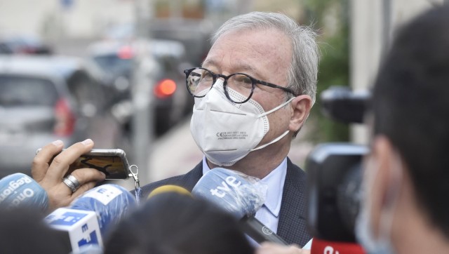 El 'caso Desaladora' persigue a Valcárcel: la Audiencia revoca su sobreseimiento
