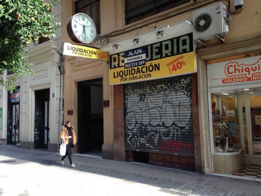 La relojería Filiberto León cierra tras 115 años de actividad en Valencia