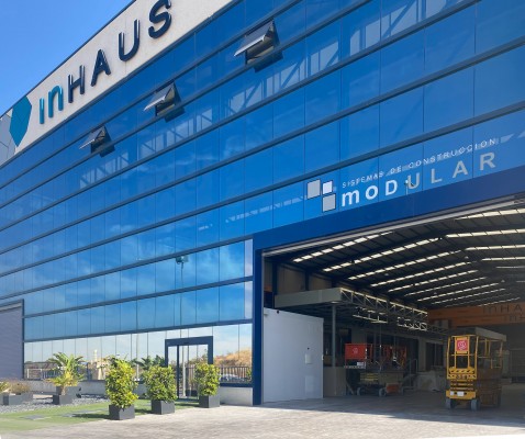 Casas inHAUS busca 31 operarios de construcción  y prevé recuperar su tercer turno de trabajo 
