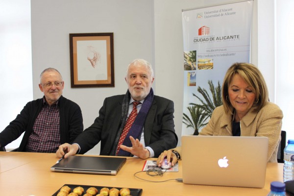 La UA inaugura el 'Aula de la Ciencia' en la sede de la ciudad con el matemático Juan Luis Vázquez