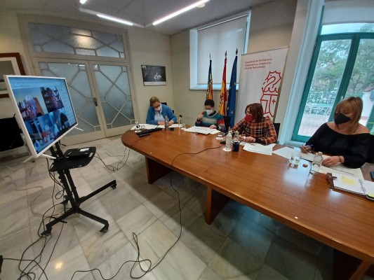 La Generalitat financia diez proyectos para dar respuesta a la crisis humanitaria