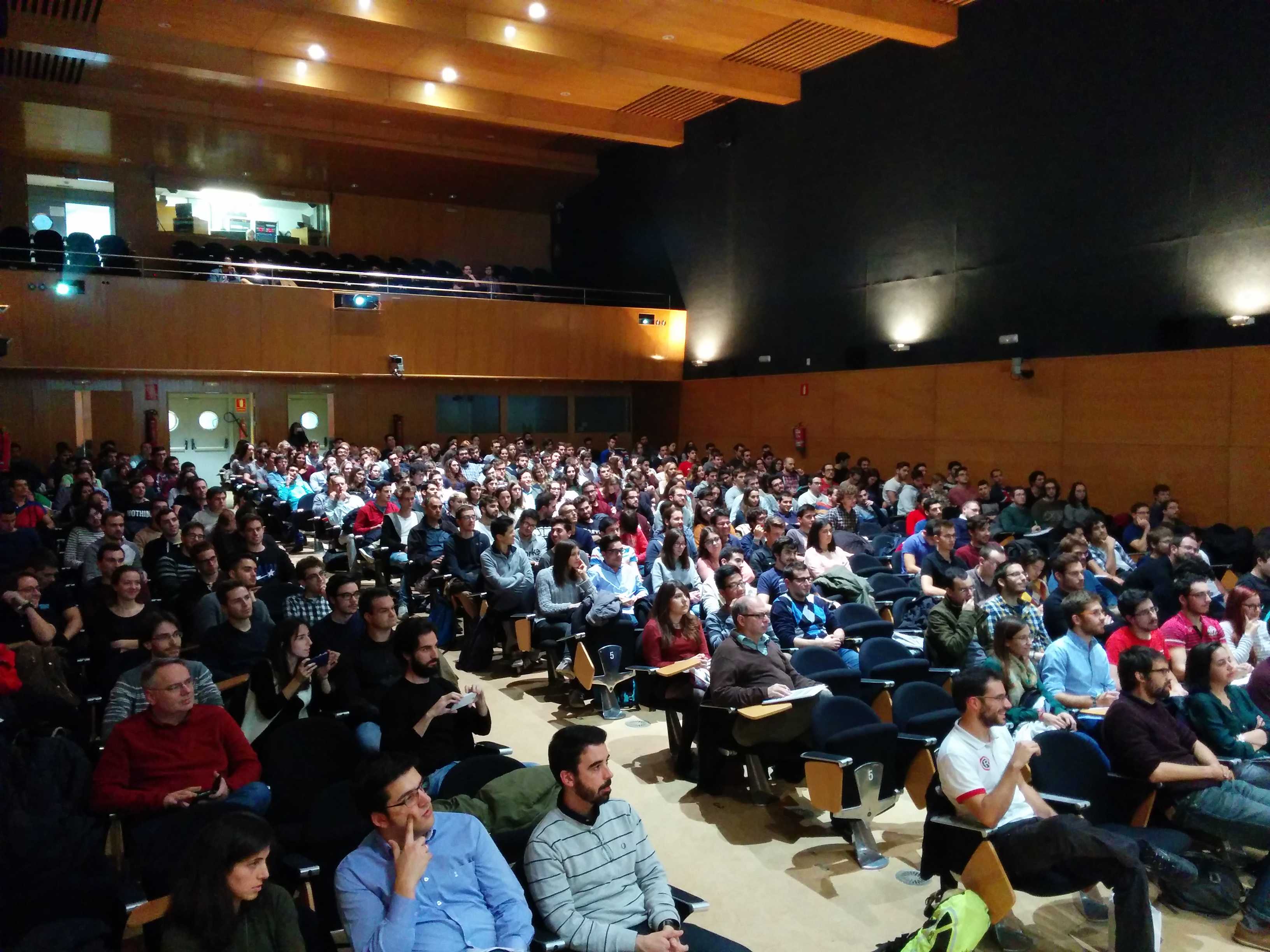 La UPV sube los precios de alquiler de salas y de grabación de rodajes