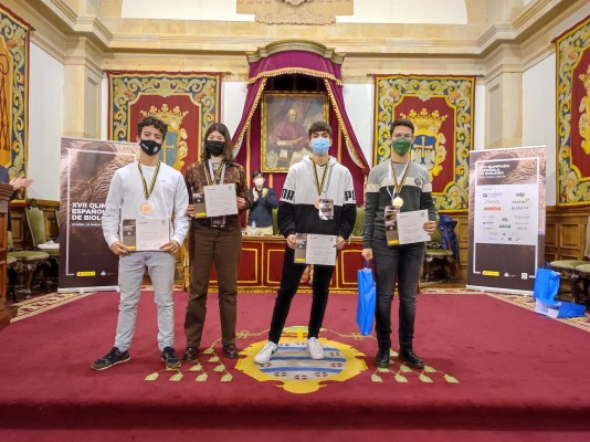 Una estudiante valenciana, medalla de bronce en la Olimpiada Española de Biología