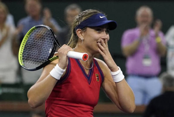 Paula Badosa se instala en el nuevo podio mundial con Swiatek y Krejcikova
