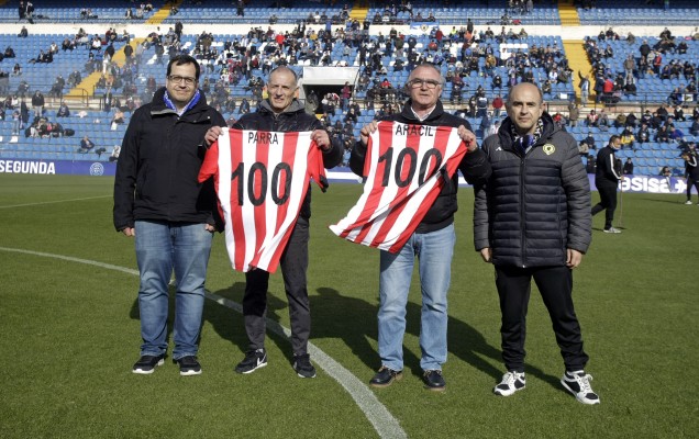 El calor de los homenajes vence al frío reinante