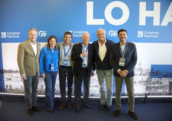 El PPCV sale del Congreso con una representación digna pero con dudas del peso de Mazón
en Génova